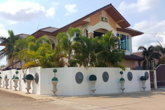 2 Storey house at Bang saray